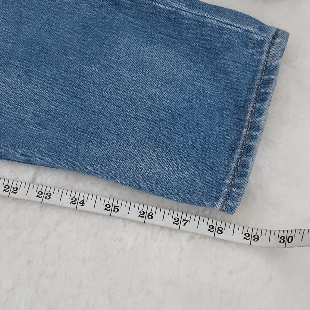 AE: High-Rise Girlfriend Jeans (sz 00) - Picture 11 of 11